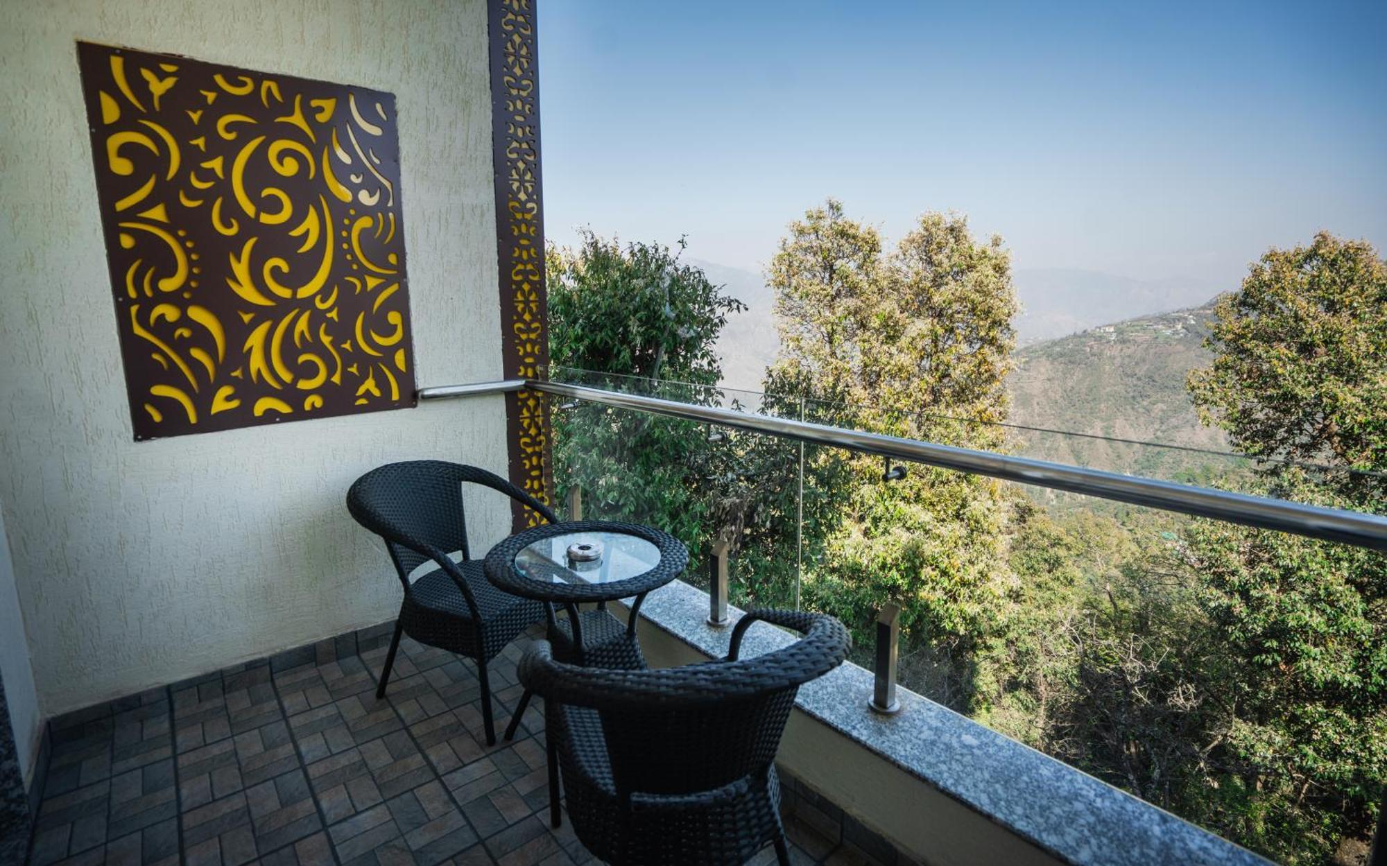 Trideus Mountain Club & Resort, Mussoorie Exterior foto