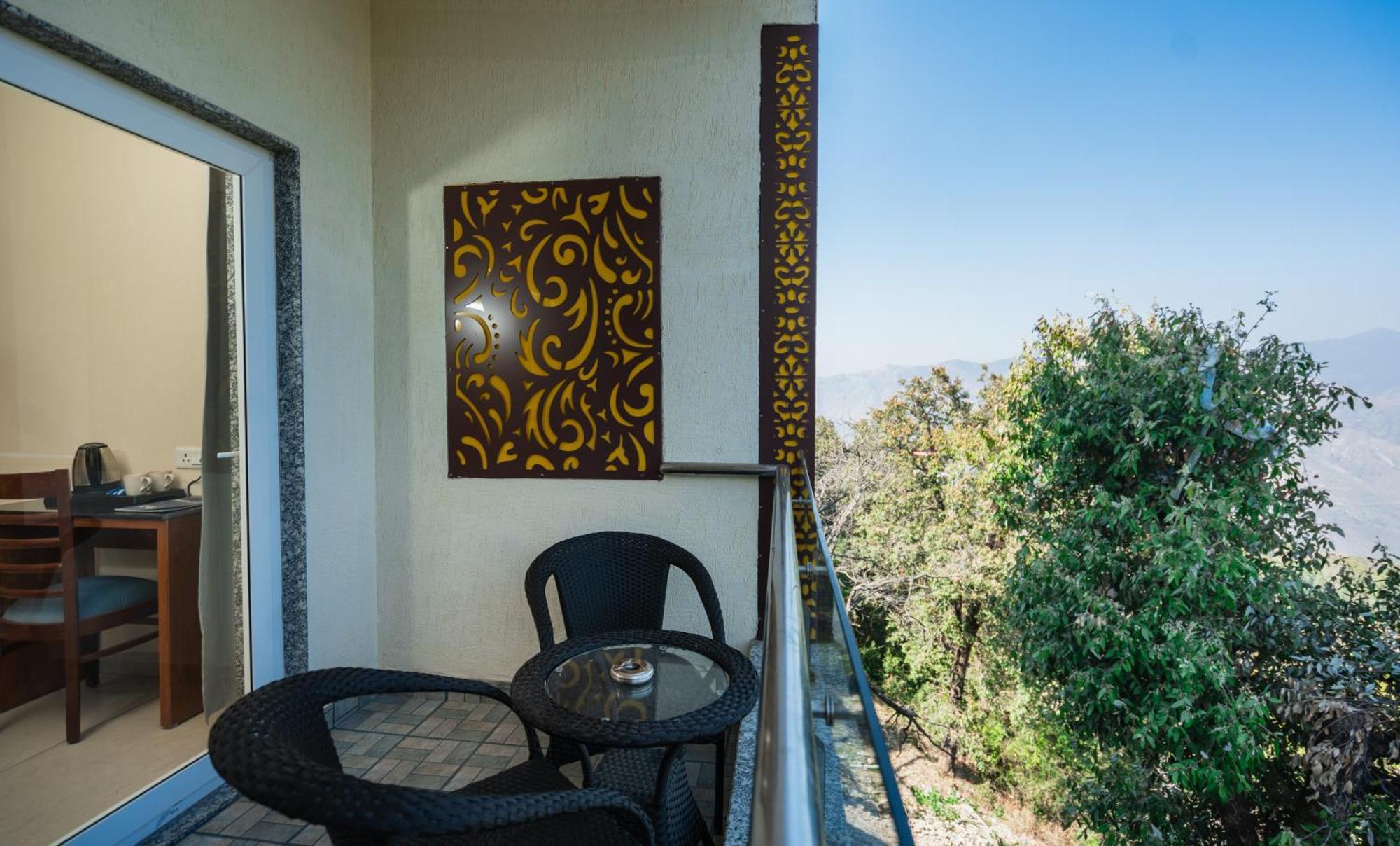 Trideus Mountain Club & Resort, Mussoorie Exterior foto